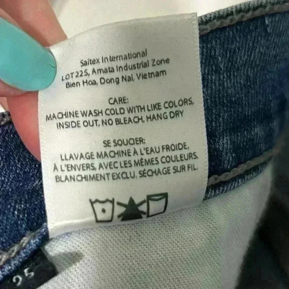 EDWIN Jeans. Elin Crop, Straight. Size 25. Denim. - Picture 11 of 11